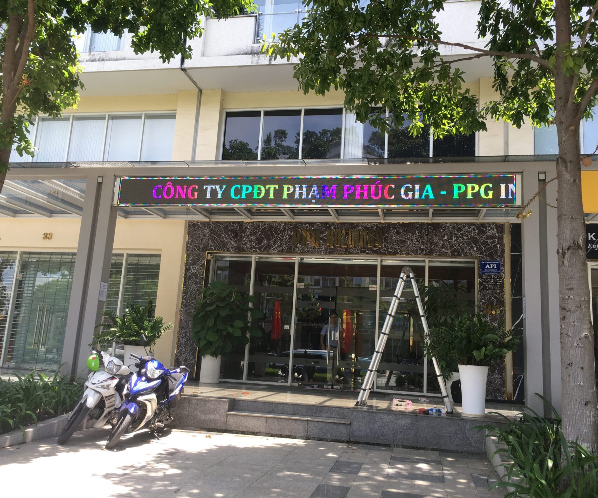 Bảng Hiệu LED P10 Trong Nhà (Indoor)