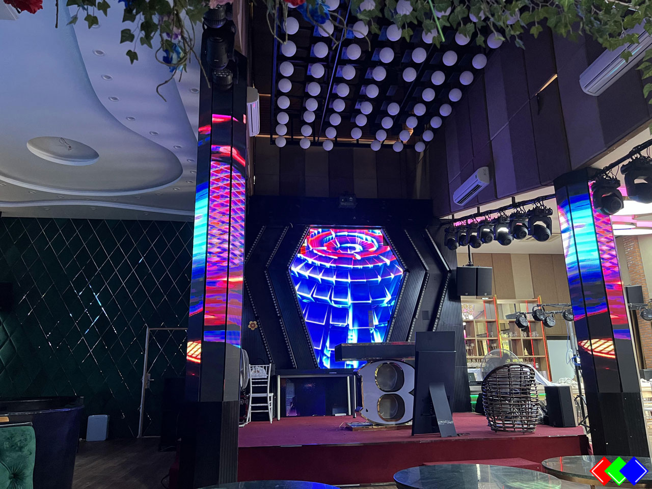 Hệ Thống Màn Hình LED Cho Bar Gia Đình Baria Garden - Châu Đức - Bà Rịa Vũng Tàu.
