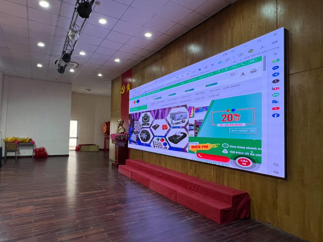 Màn hình LED Super Wide