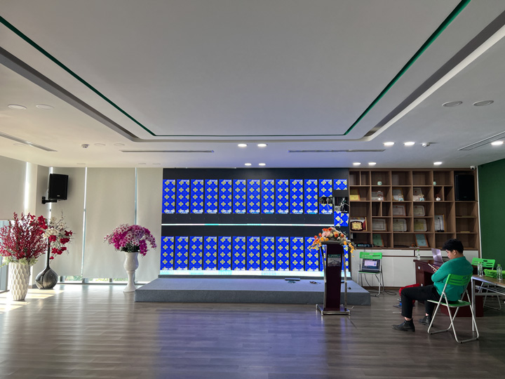 Màn hình LED hội trường tại Bình Dương 3 Lắp đặt màn hình LED P2.5