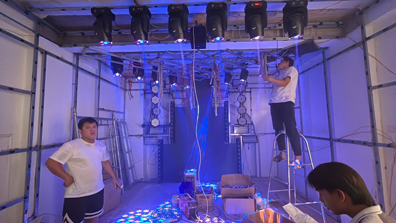 Màn hình LED cho phòng live stream