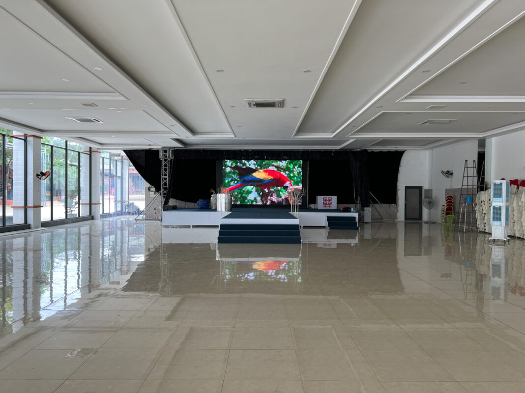 Màn hình LED tiệc cưới tại Bình Phước.