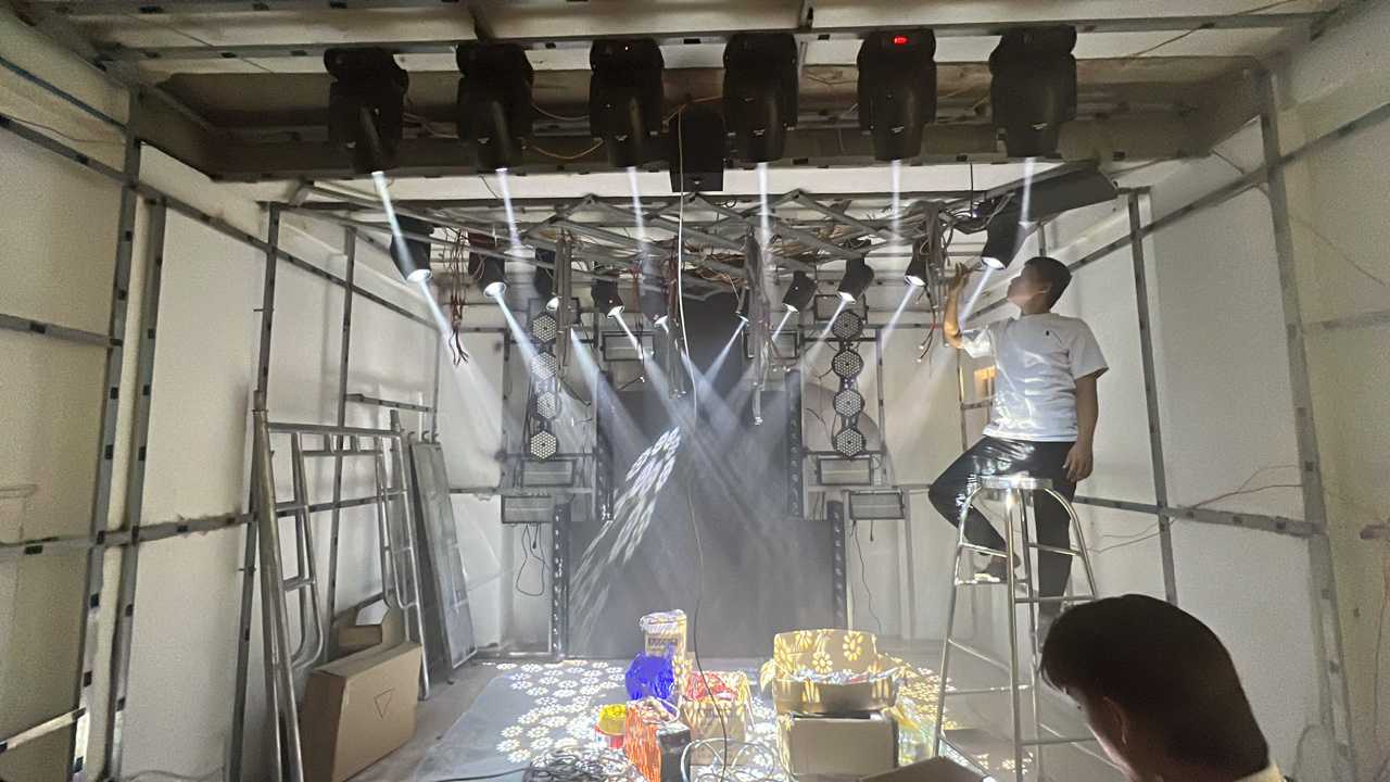 Thi công màn hình LED cho phòng live stream