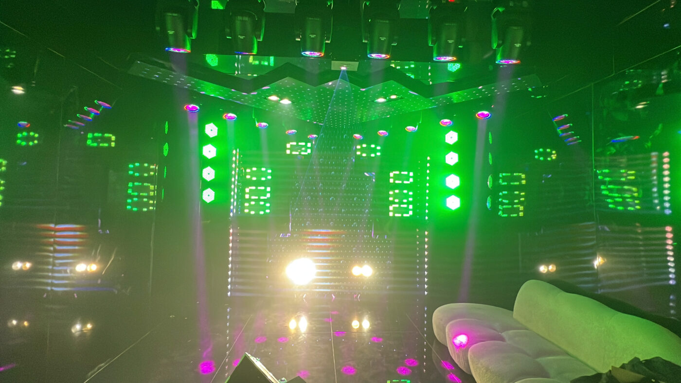 Thiết kế thi công phòng live