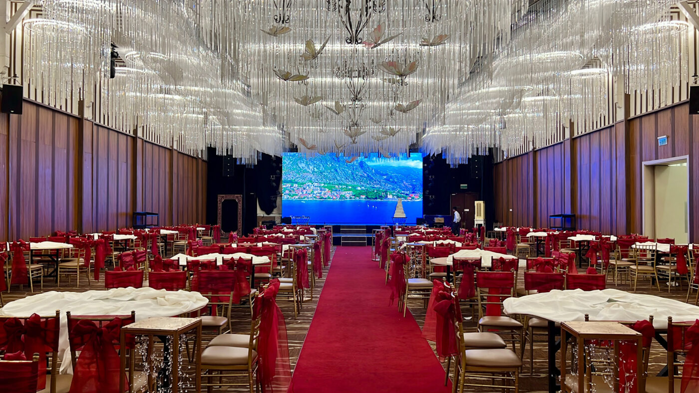 Cung cấp - Thi công lắp đặt màn hình LED cỡ lớn tại tập đoàn Riverside Palace. 12 Màn hình LED P3 cao cấp