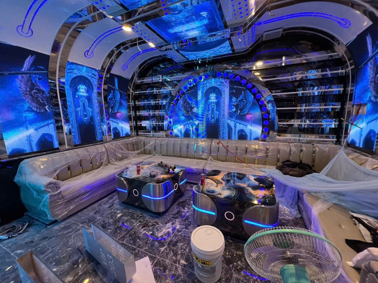 Làm phòng karaoke mini bar tại HCM - Chuyên gia nhiều kinh nghiệm