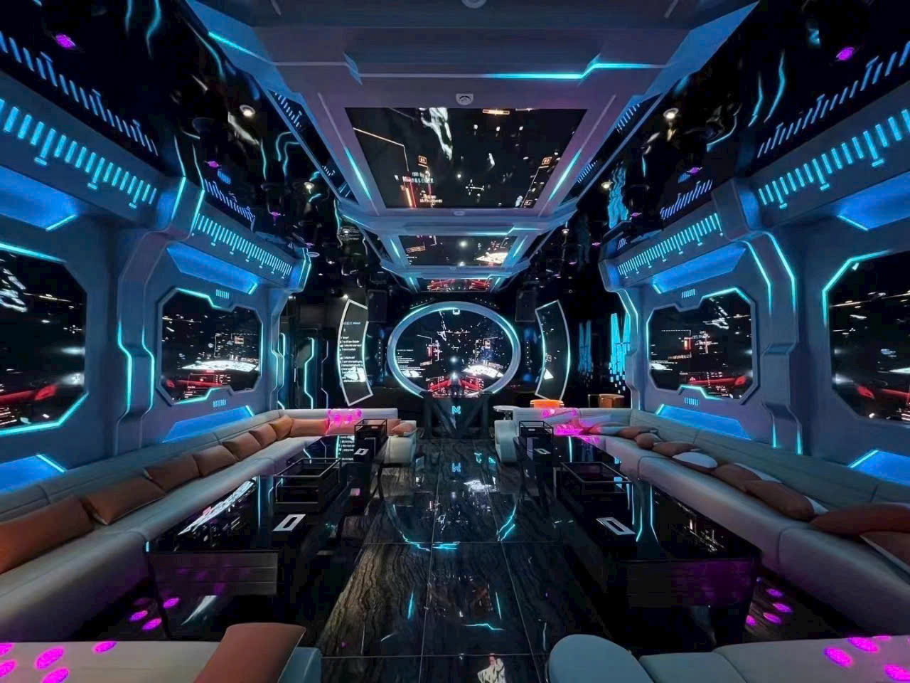 Thiết kế phòng karaoke kinh doanh tại HCM - Báo giá rõ ràng, thi công nhanh Thiết kế phòng karaoke kinh doanh tại HCM - Báo giá rõ ràng, thi công nhanh